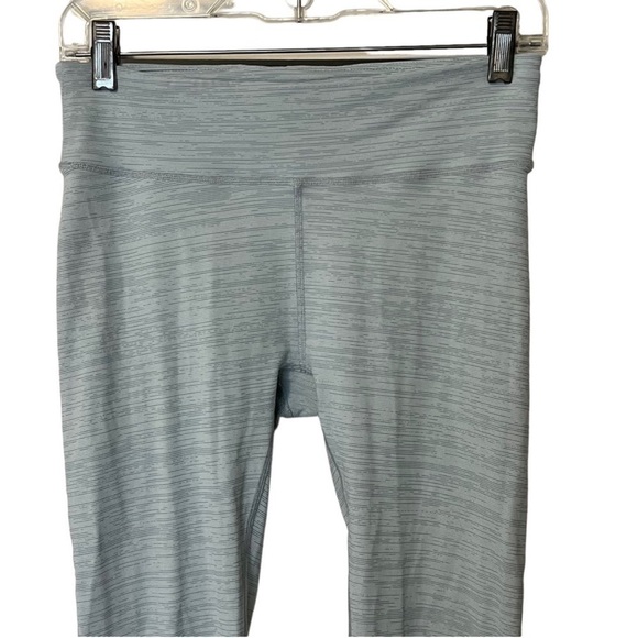 Outdoor Voices Pants - Outdoor Voices Techsweat High Rise 7/8
Flex Leggings Baby Blue M Cropped
